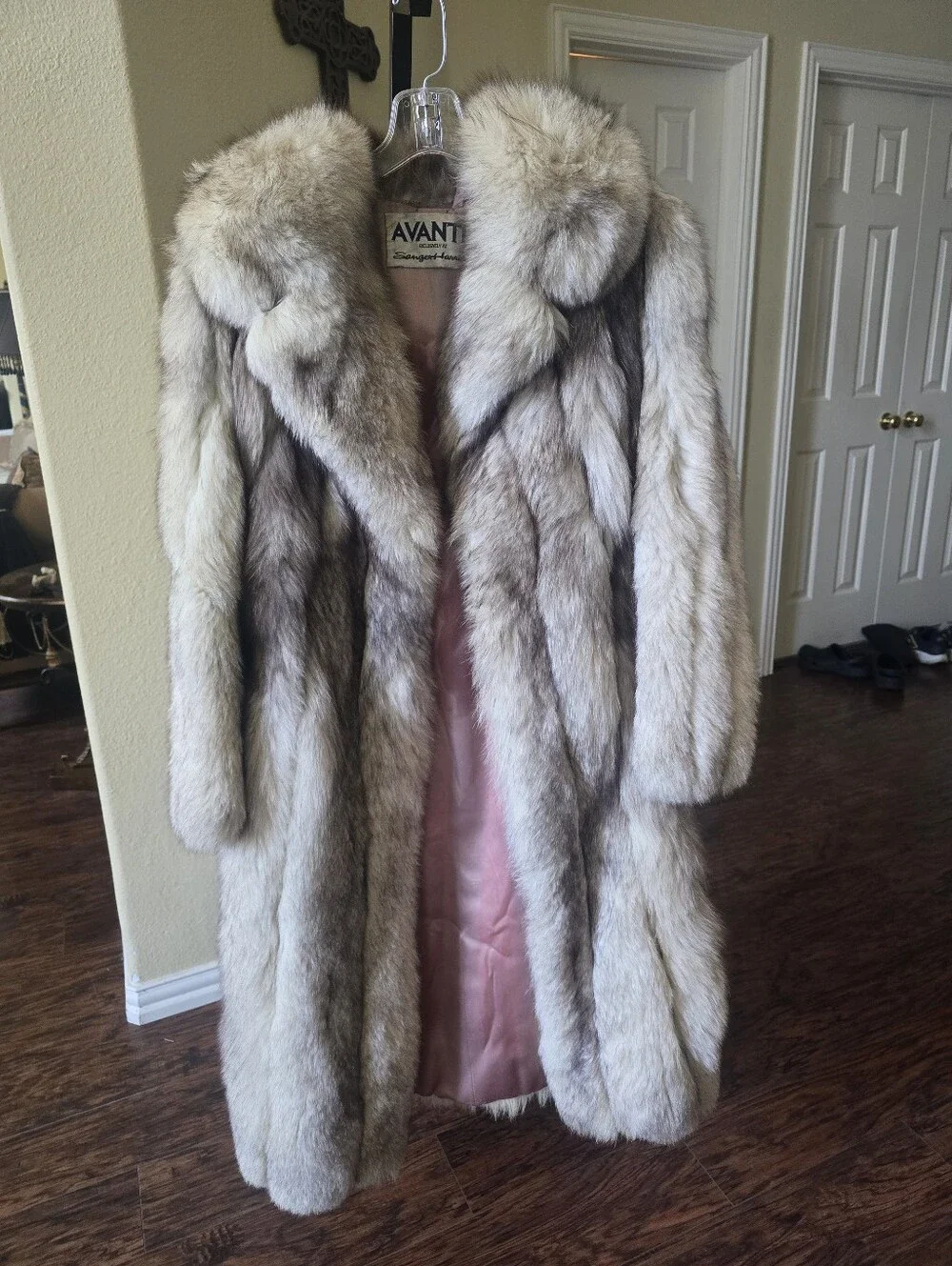 Avanti this vintage